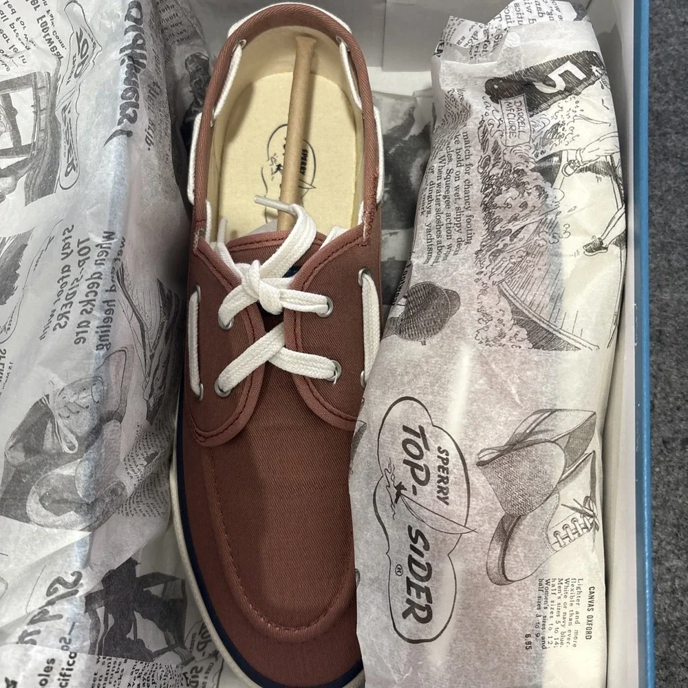 sperry top sider mens 10, Sea mate Faded Red, Brand New